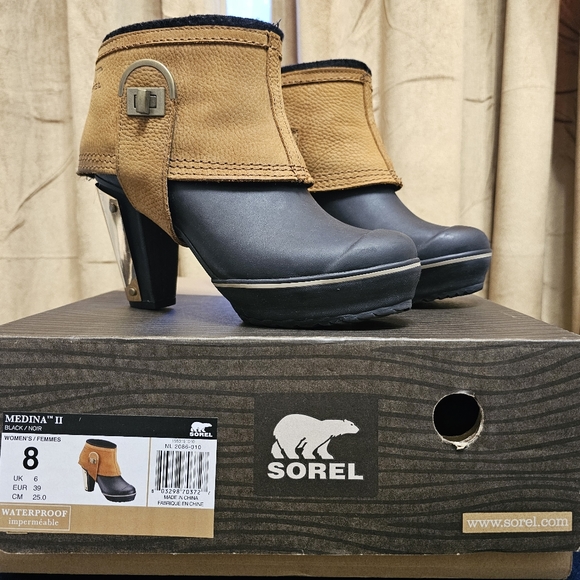 Sorel Shoes - Sorel Medina II Convertible Bootie Size 8
